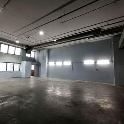 Carros Centre (D25), Factory #581122911